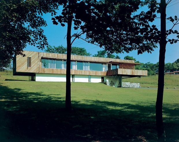 marcel breuer first house new canaan