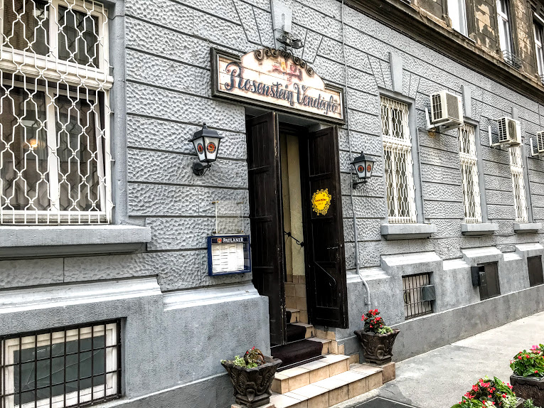 Rosenstein Restaurant Offbeat Budapest