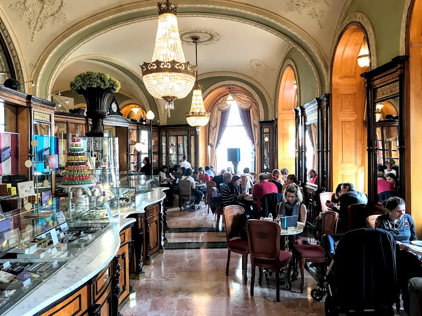 Cafe Gerbeaud, a historic establishment dating back to 1884, has largely depended on traffic from tourists. Photo: Tas Tóbiás