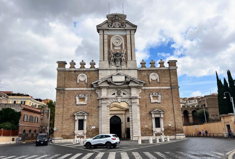 Michelangelo's playful gate by the old city walls in eastern Rome, the Pia Porta (1561-1565), presents a theatrical end-point to the city. Photo: Tas Tóbiás