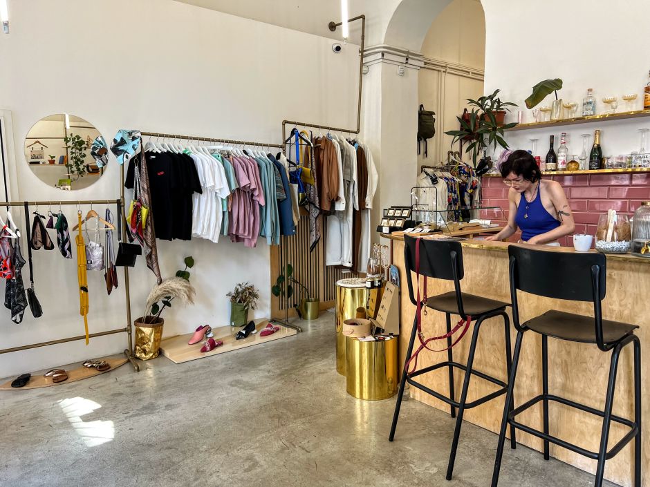 The Garden Studio combines a designer clothing store and a cafe. Photo: Tas Tóbiás
