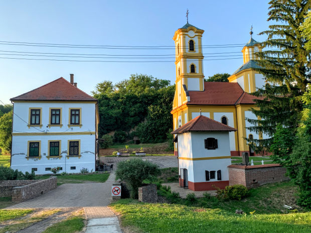 serbian-orthodox-church-monastery-graboc