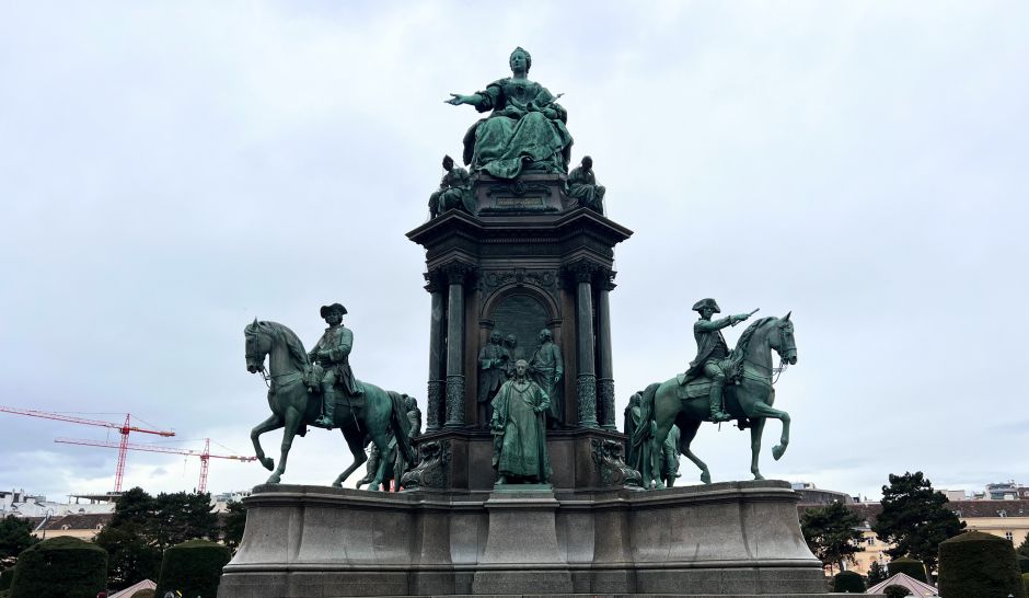Empress Maria Theresa, in bronze, is perched atop her throne and surrounded by her coterie, including Chancellor Kaunitz. Erected in 1888, the memorial stands on Vienna's Maria-Theresien-Platz. Photo: Tas Tóbiás