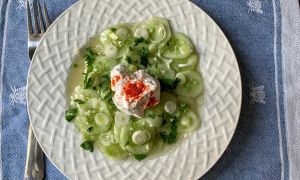 Cucumber salad (Uborkasaláta)