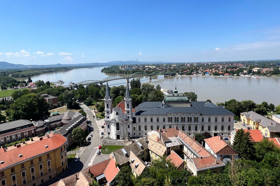 A view from the hilltop of Esztergom. The area across the monolithic gray of the Danube is already part of Slovakia. Photo: Tas Tóbiás 