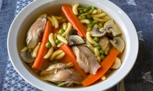 Újházi chicken soup