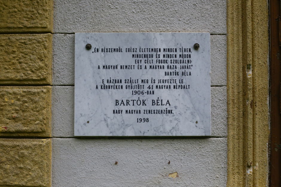 A plaque on the house in Keszthely where Béla Bartók stayed in 1906 while collecting folk songs in the region. Photo: Tas Tóbiás