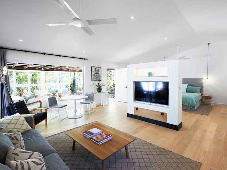 South Beachfront Suite
