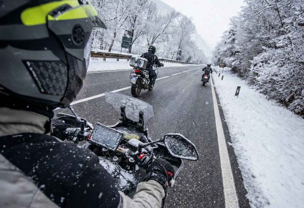 Immagine contesto moto.jpg