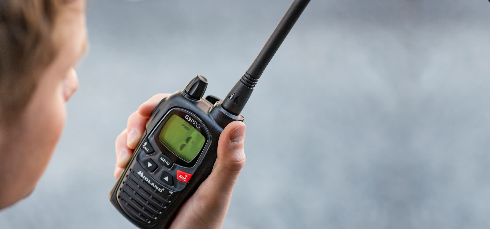 Talkie-walkie MIDLAND G9 PRO noir avec oreillette - Armurerie Pisteurs