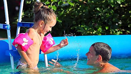 Klar til poolsæsonen 2026 💦☀️ — find din pool hos BR