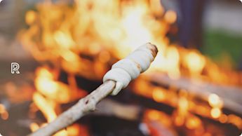 Bålhygge: Snobrød og andre lækkerier