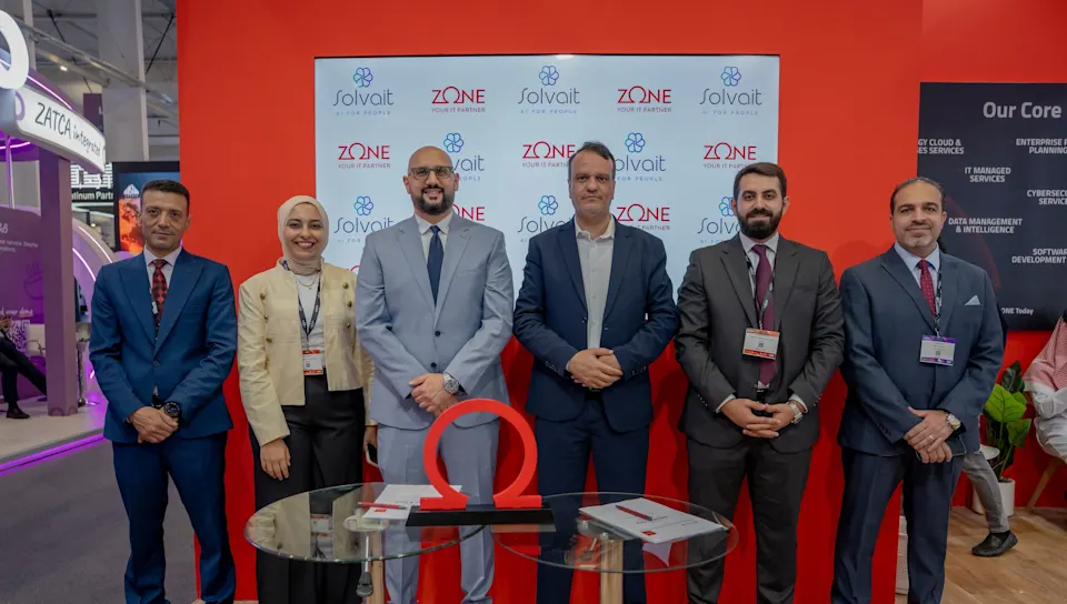 شراكة سولڤيت وZONE لتوسيع حلول الذكاء الاصطناعي