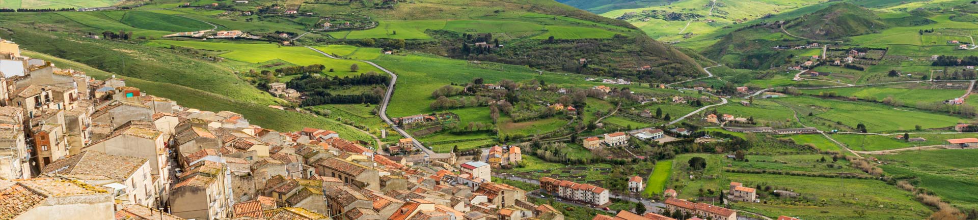 La fonte dei figli di Minosse e la cascata di rocce 