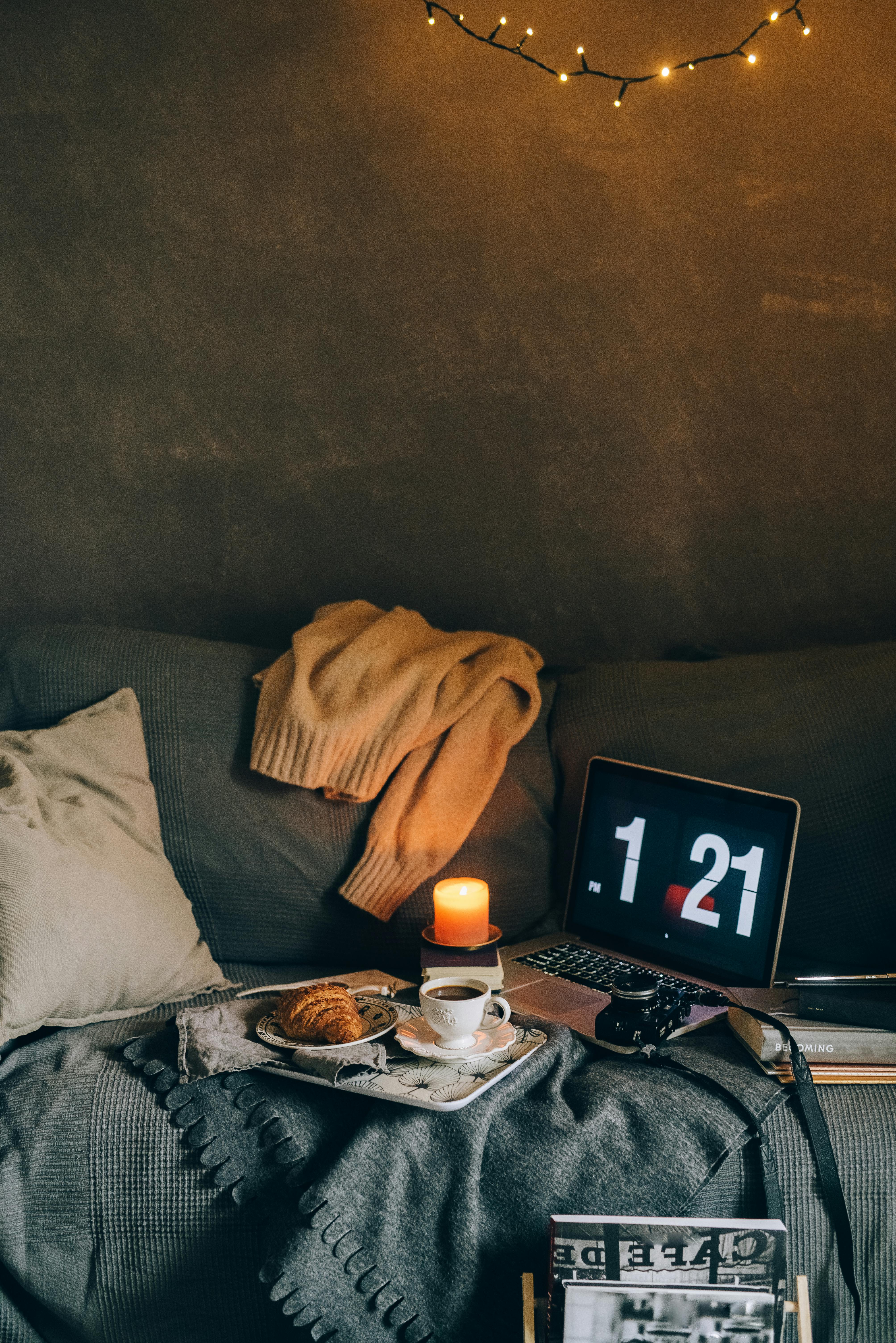 pexels-leeloothefirst-5386835