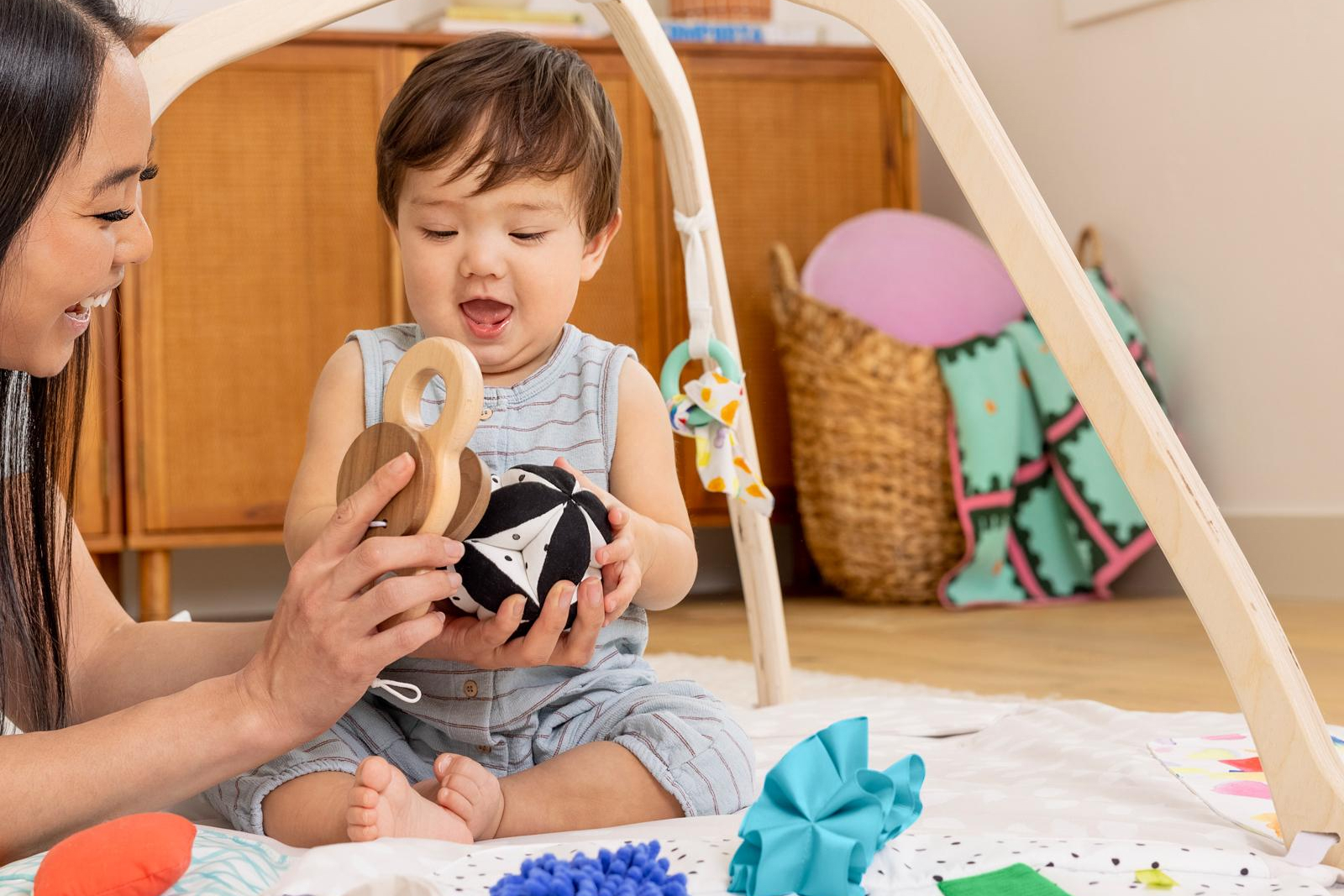 Lovevery the play gym