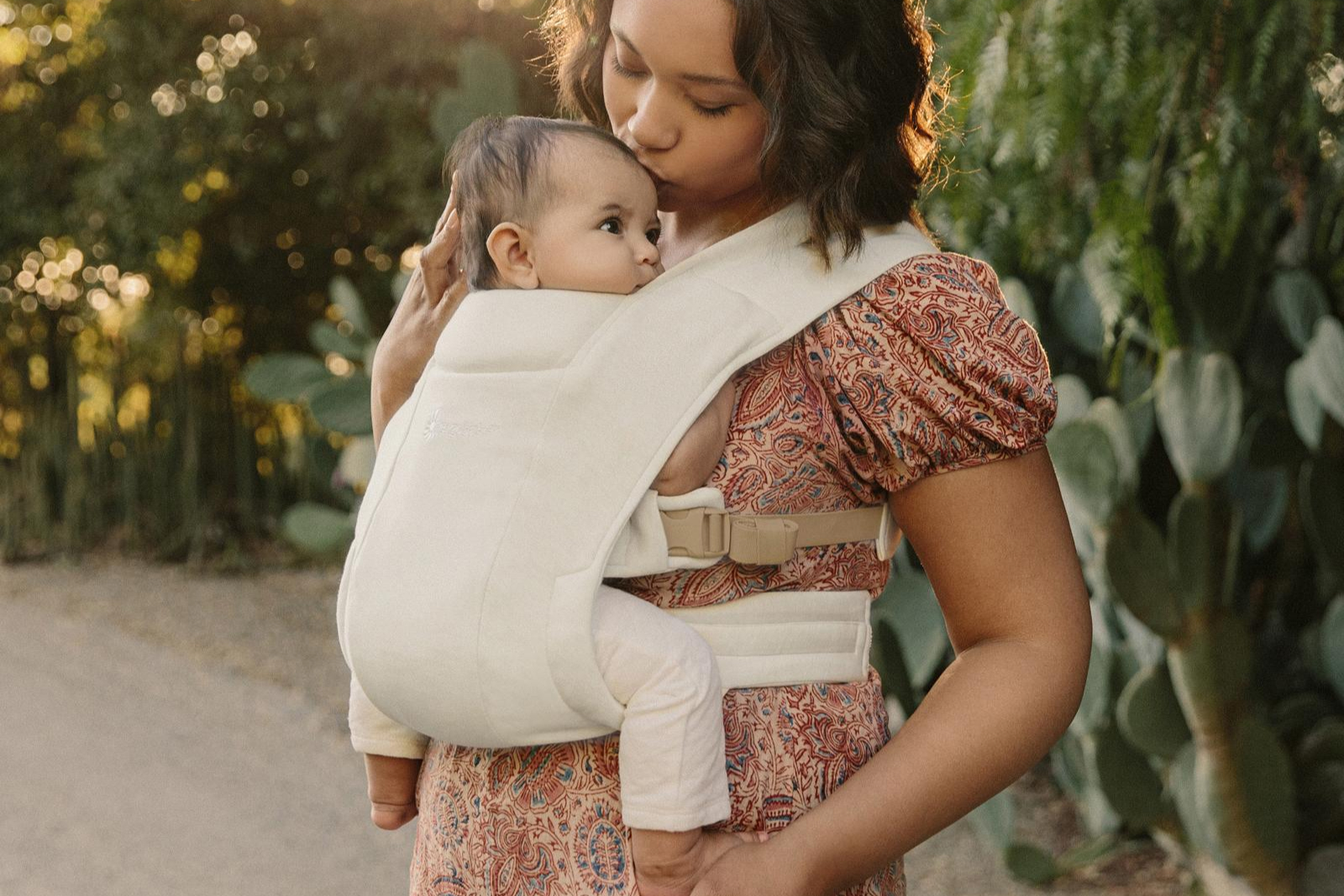 Ergobaby Embrace Newborn Carrier
