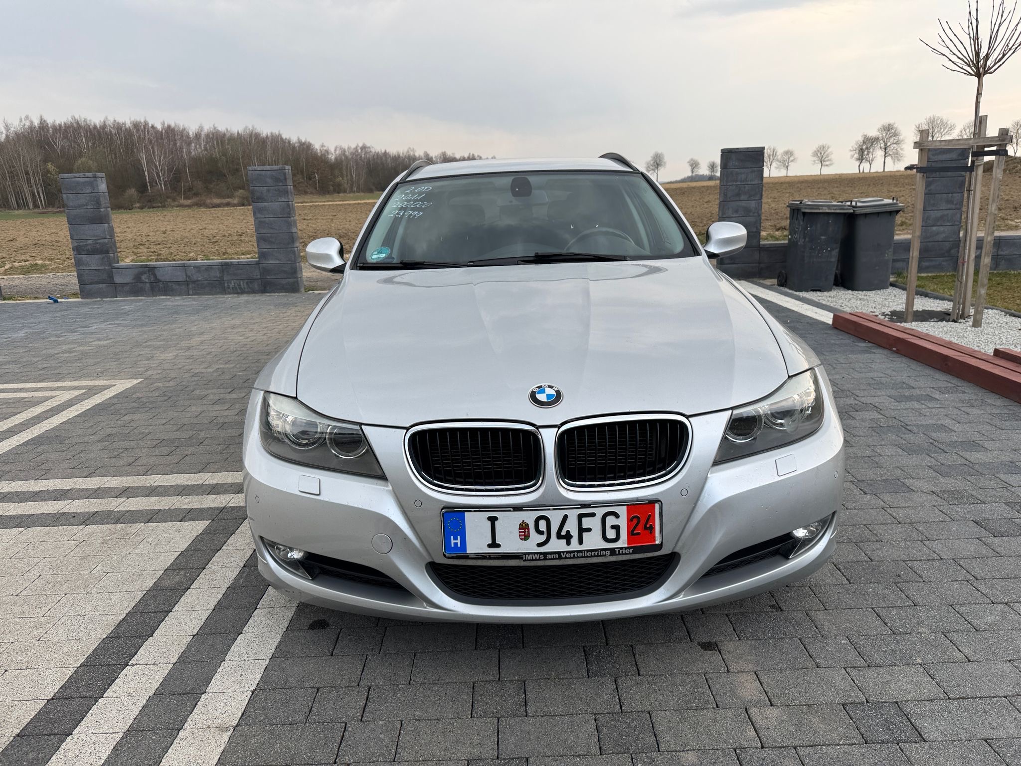mauto BMW 318D Touring Edition Exclusive 143KM