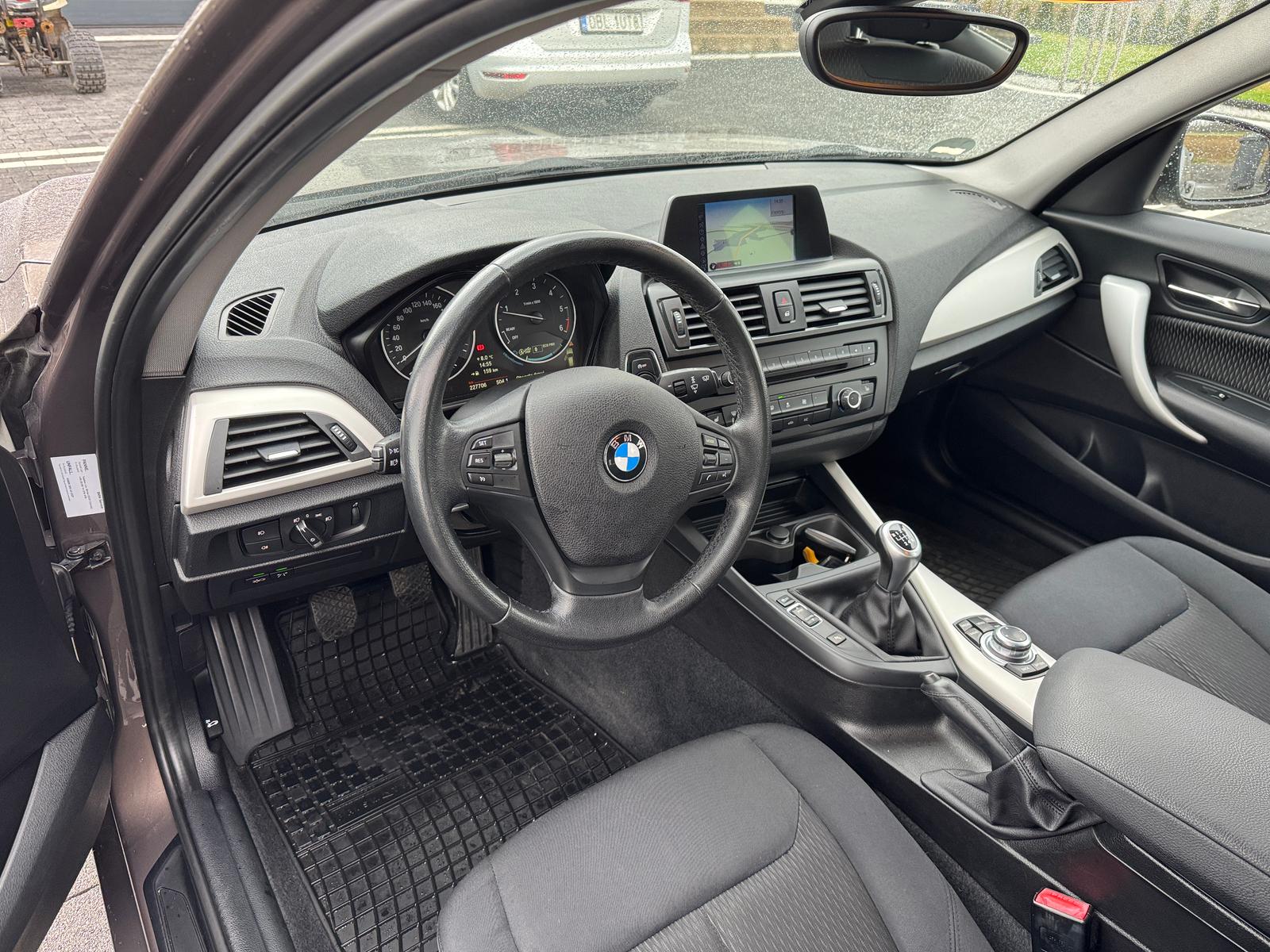 mauto BMW 116D 116D Brąz 2013 116KM