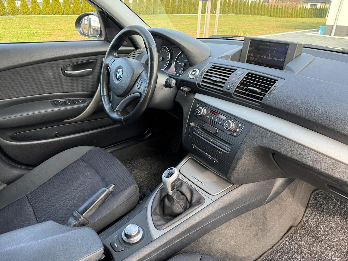 mauto BMW 118D 143KM