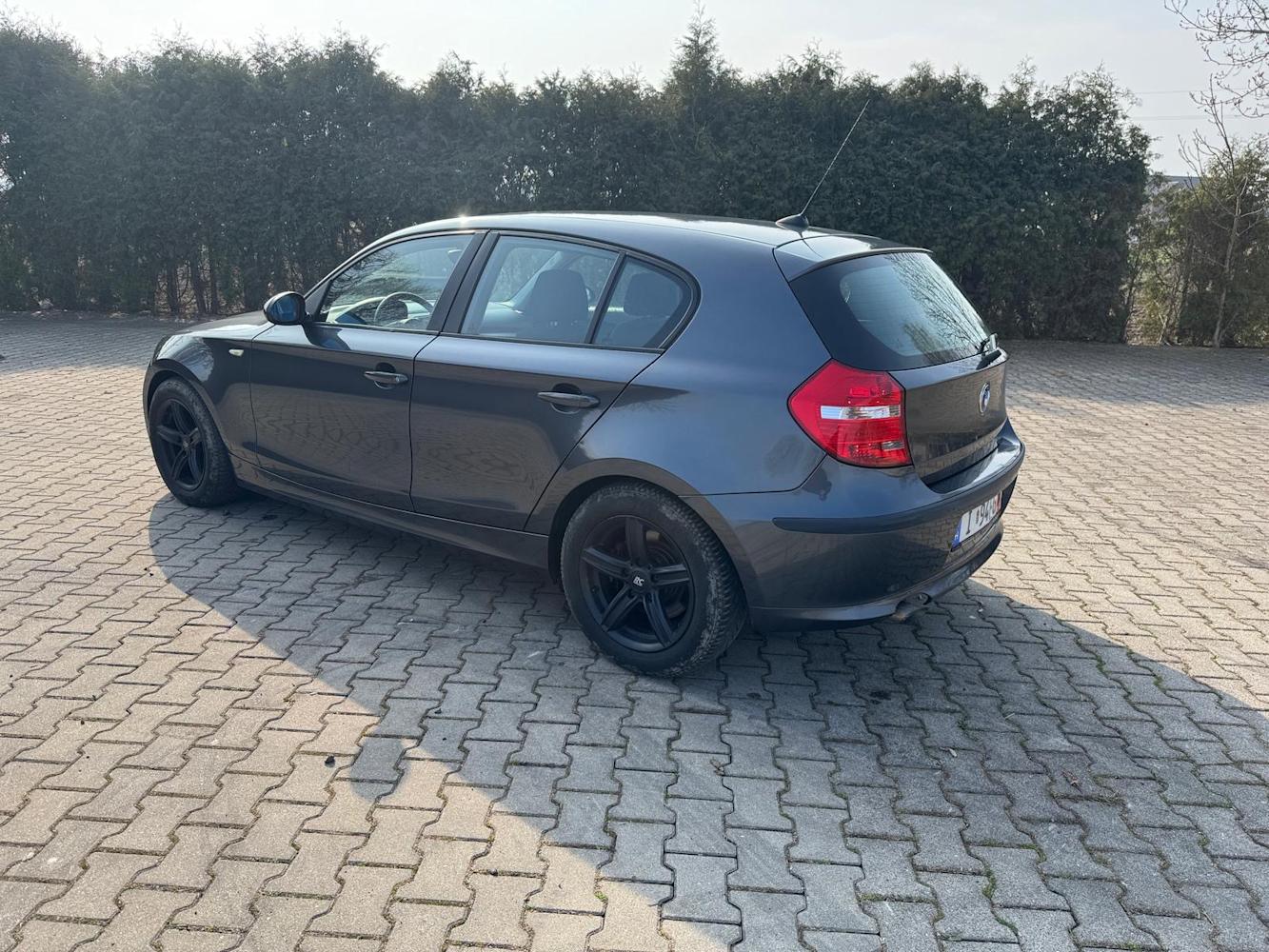 mauto BMW 1 e87 118D 143KM