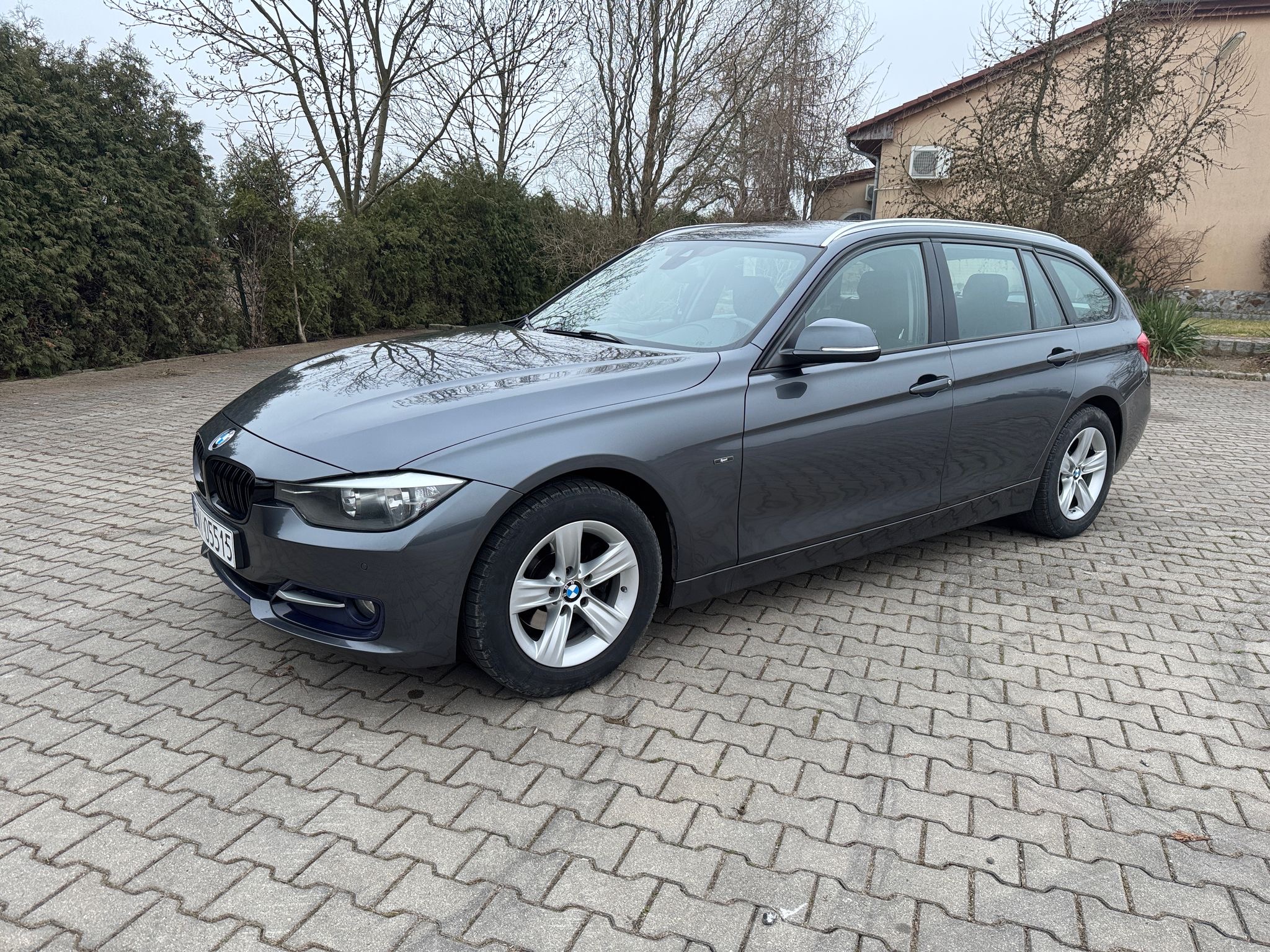 mauto BMW 318 Touring Sport-Line 143KM