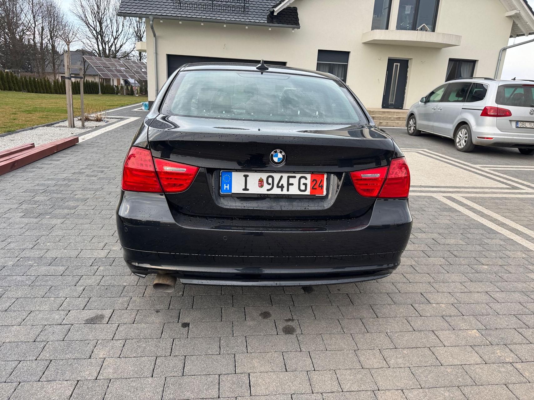 mauto BMW 318D sedan 280TKM 143KM