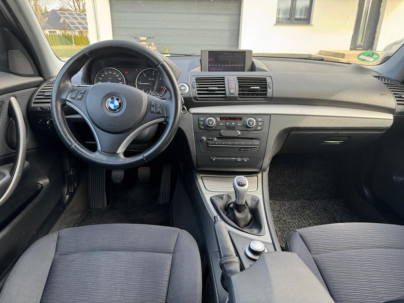 mauto BMW 118D 143KM