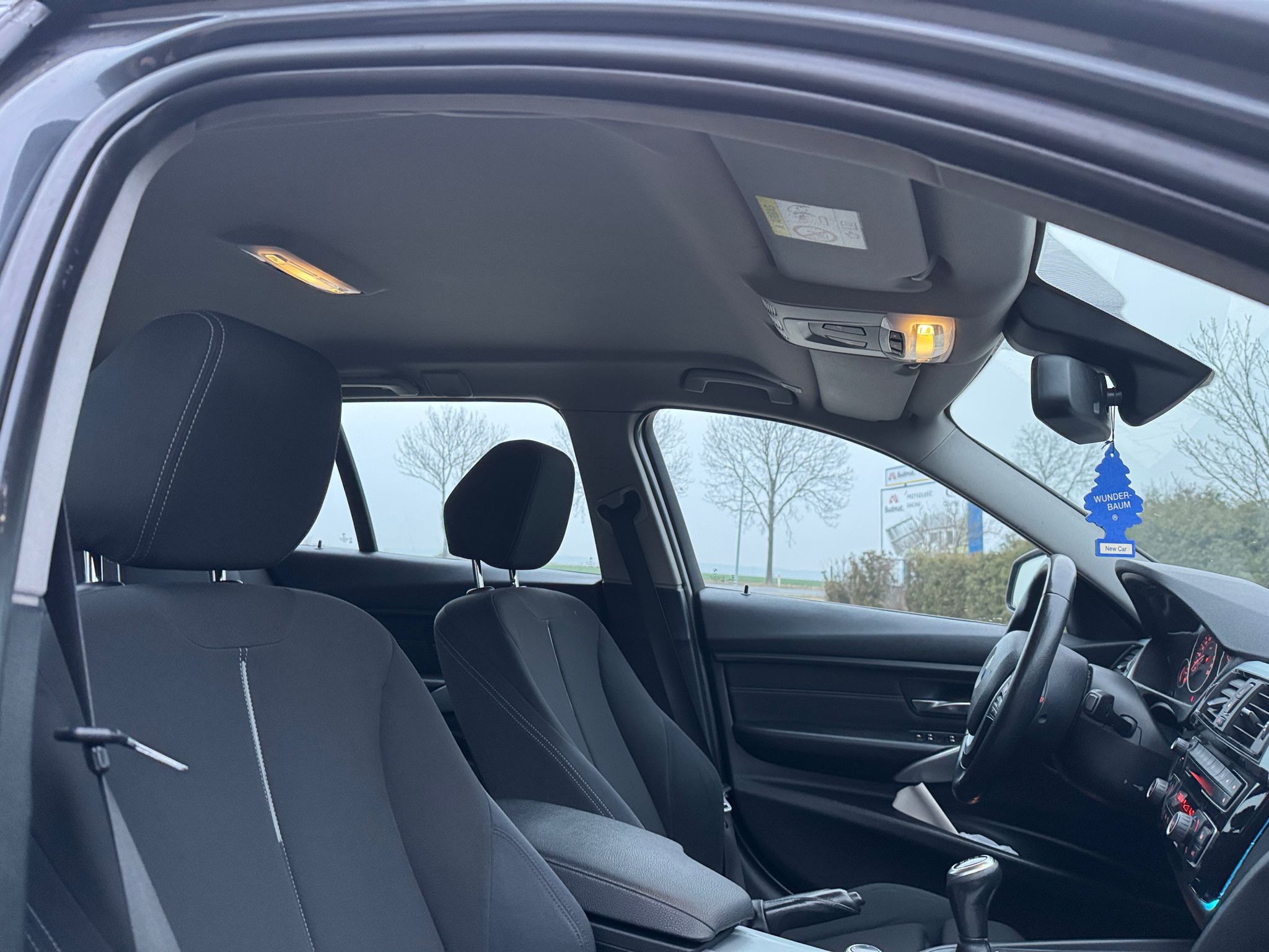 mauto BMW 318 Touring Sport-Line 143KM