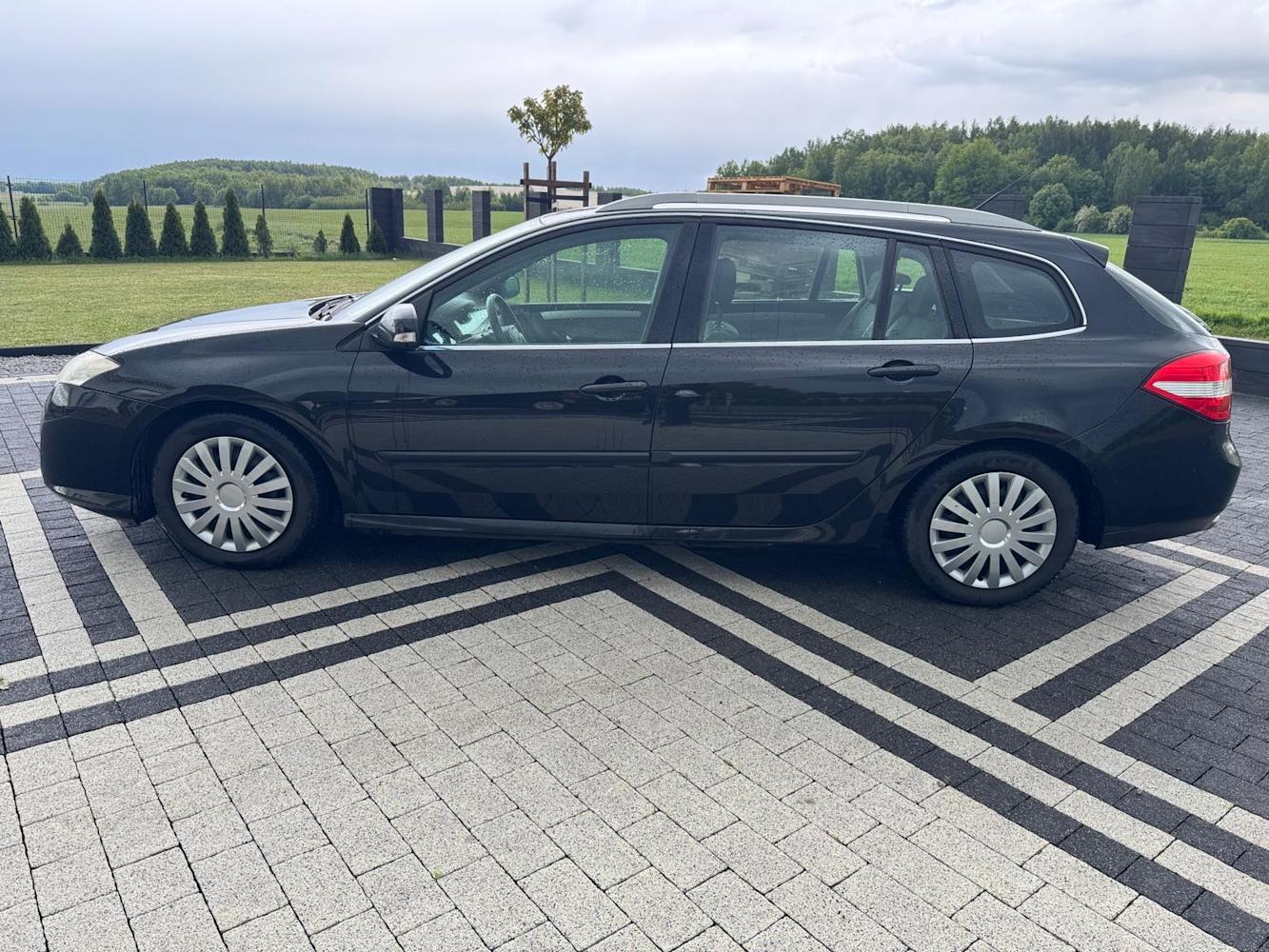 mauto RENAULT LAGUNA III 150KM