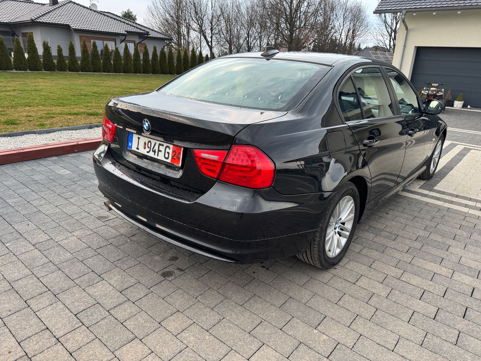 mauto BMW 318D sedan 280TKM 143KM