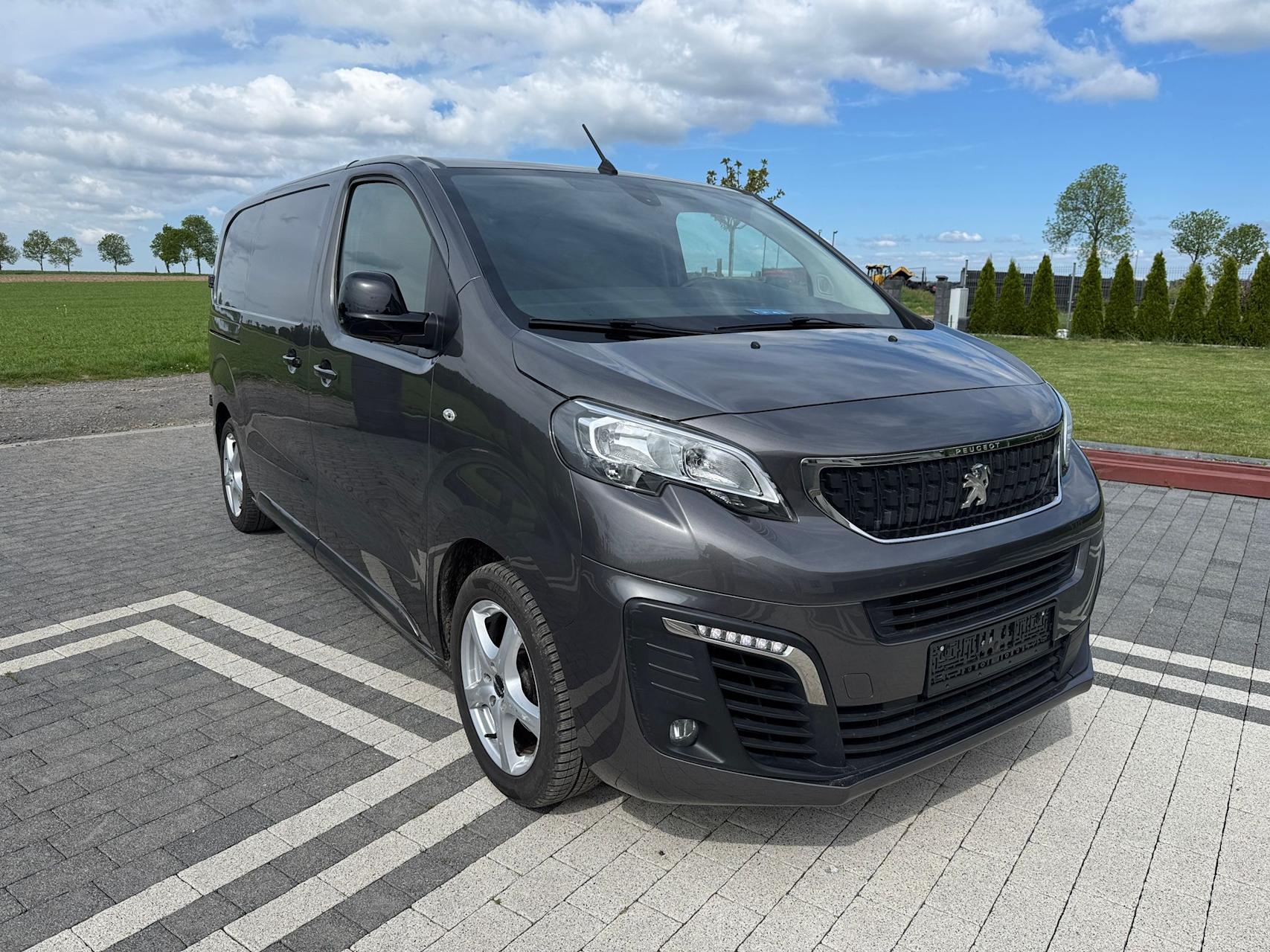 mauto PEUGEOT Expert 150KM