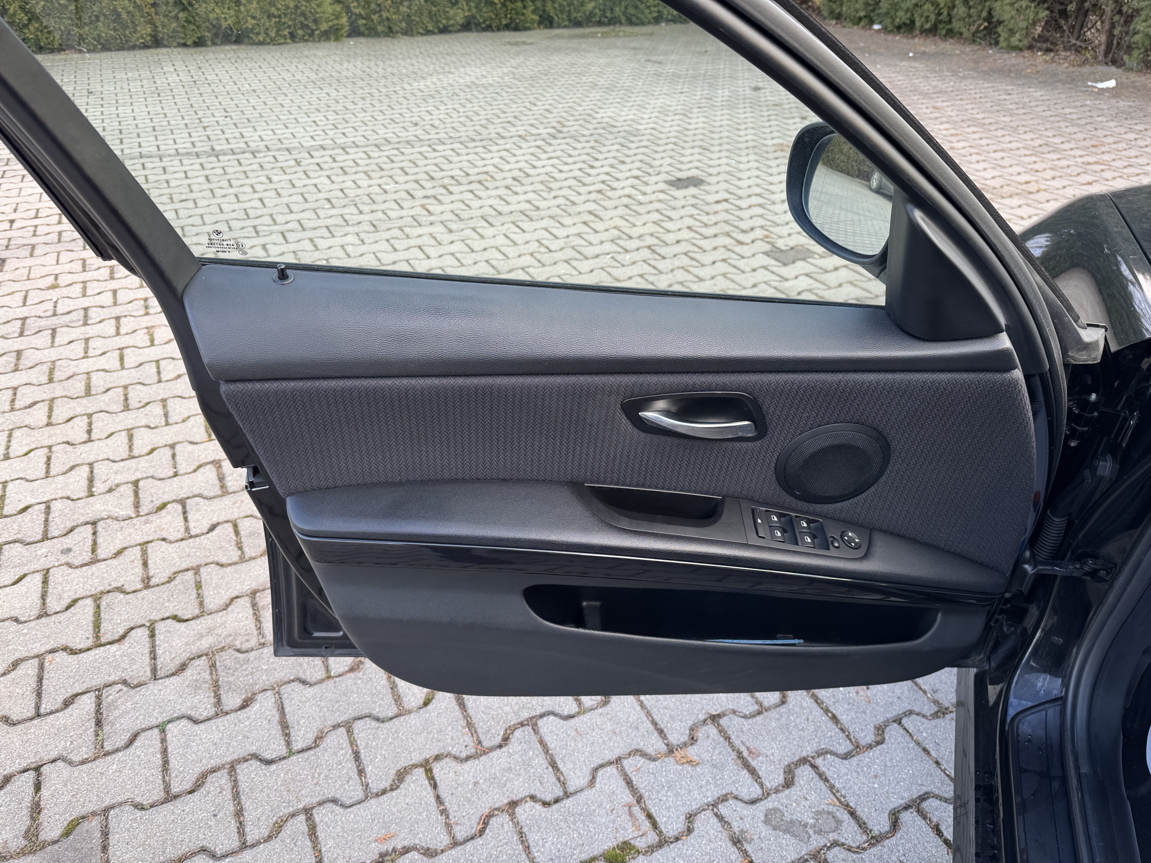 mauto BMW E91 320D TOURING AUTOMAT 184KM