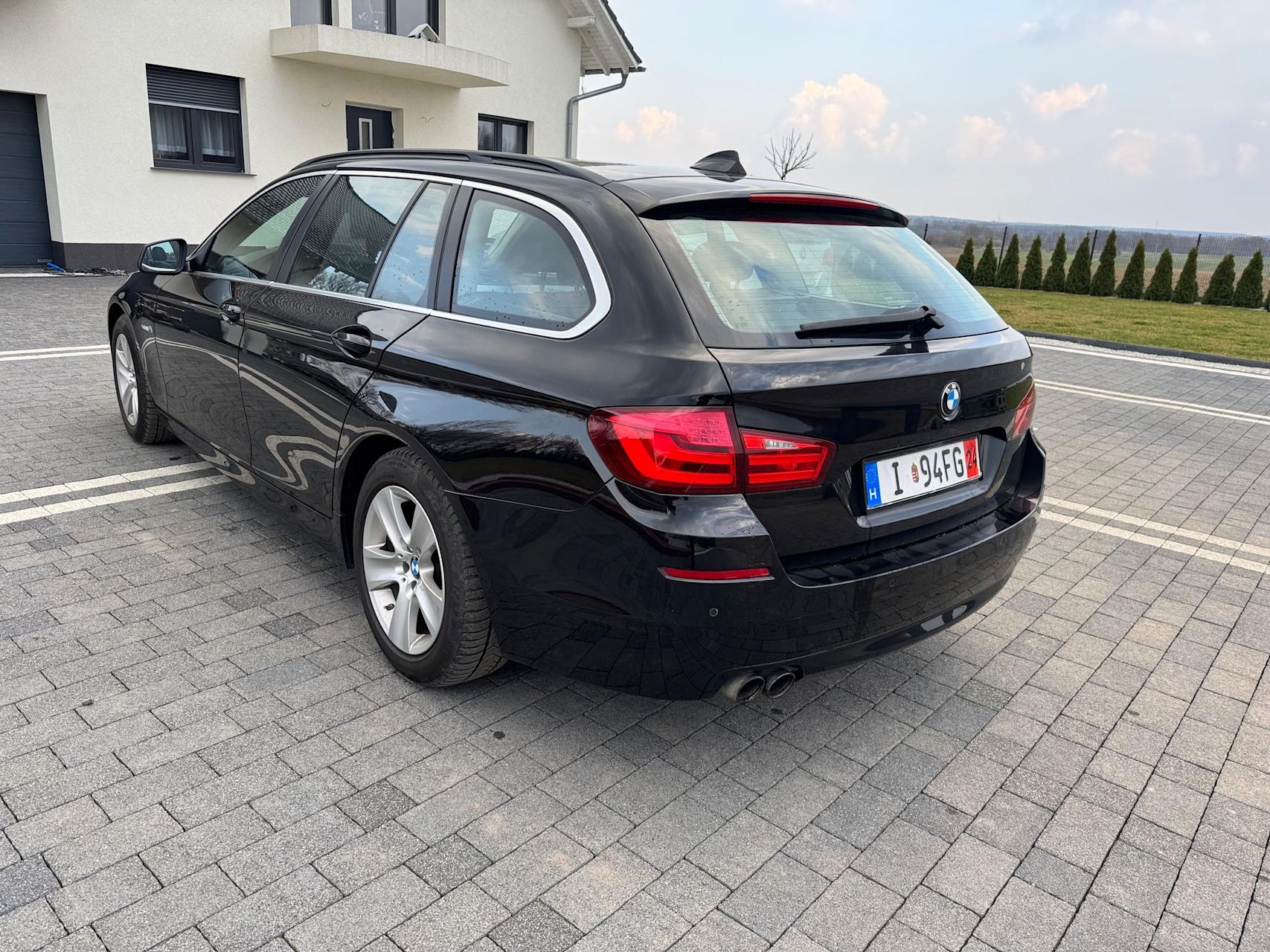 mauto BMW 520D F11 czarny manual 184KM
