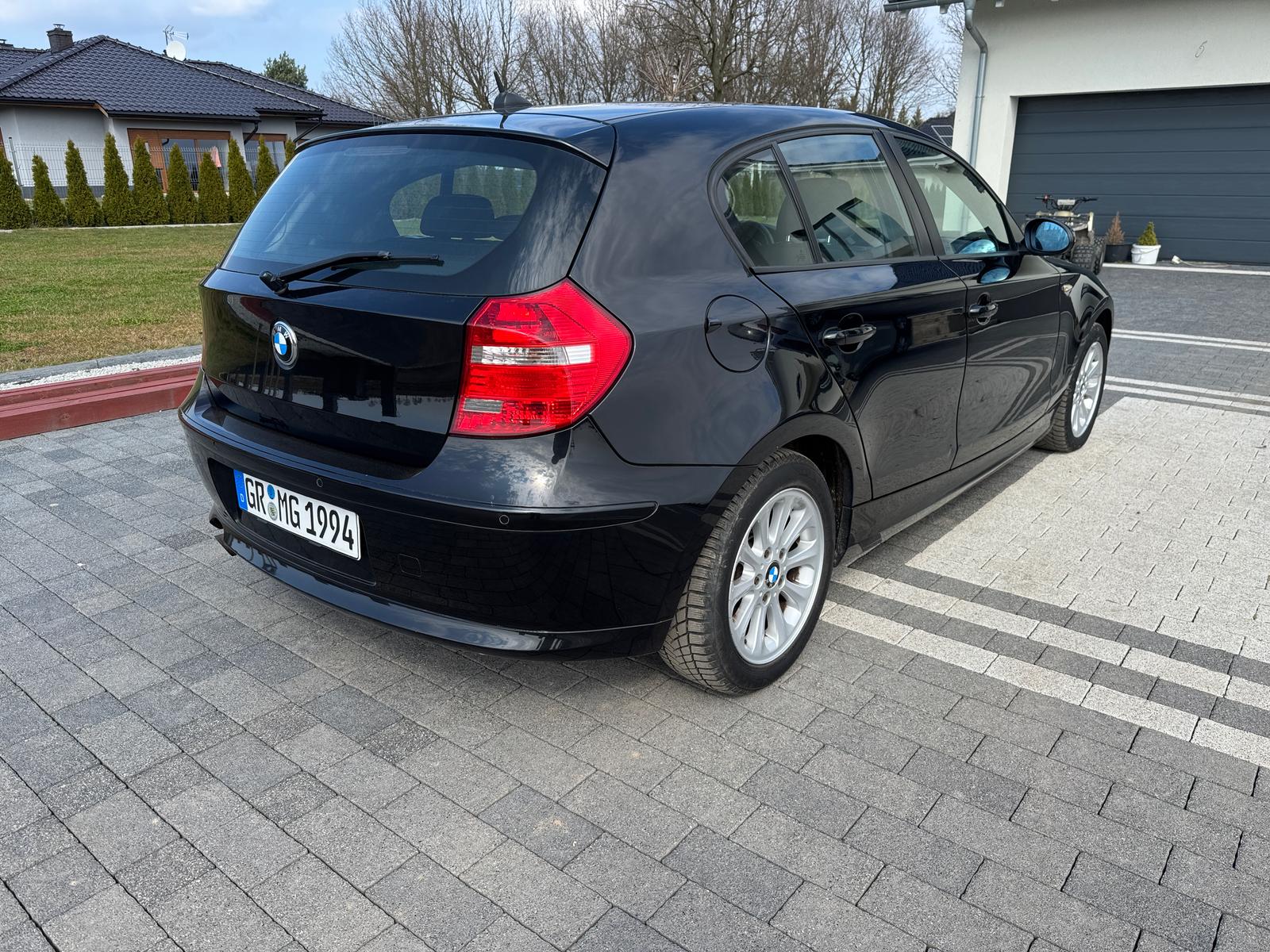 mauto BMW  118D 143KM
