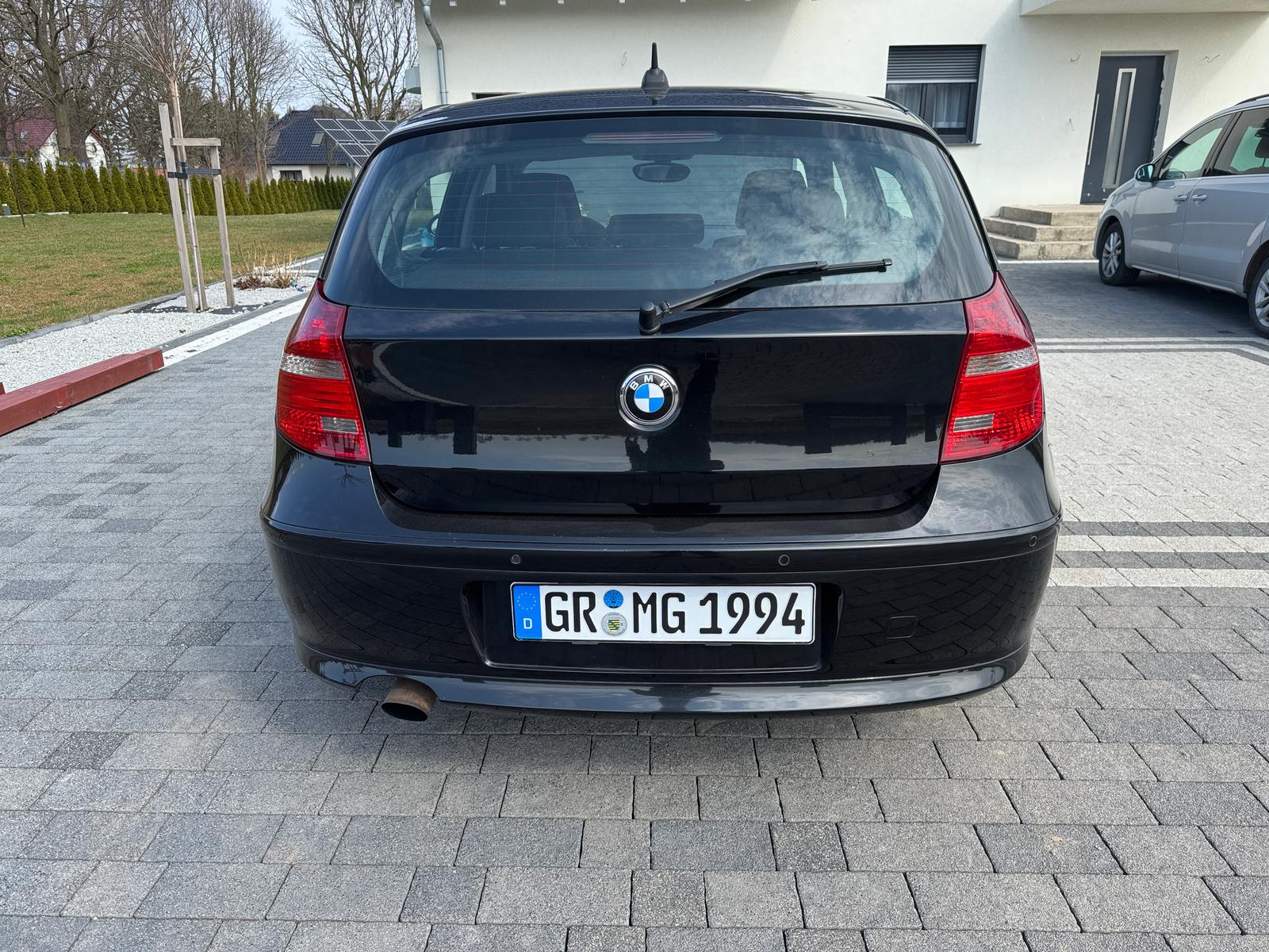 mauto BMW  118D 143KM