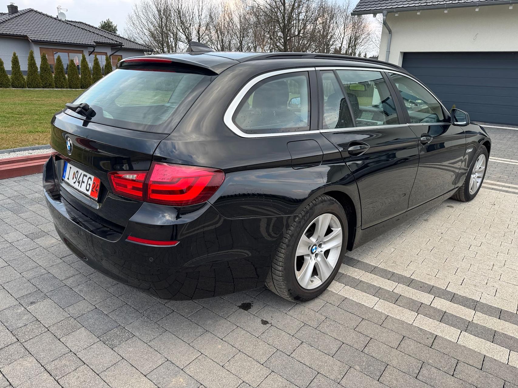 mauto BMW 520D F11 czarny manual 184KM