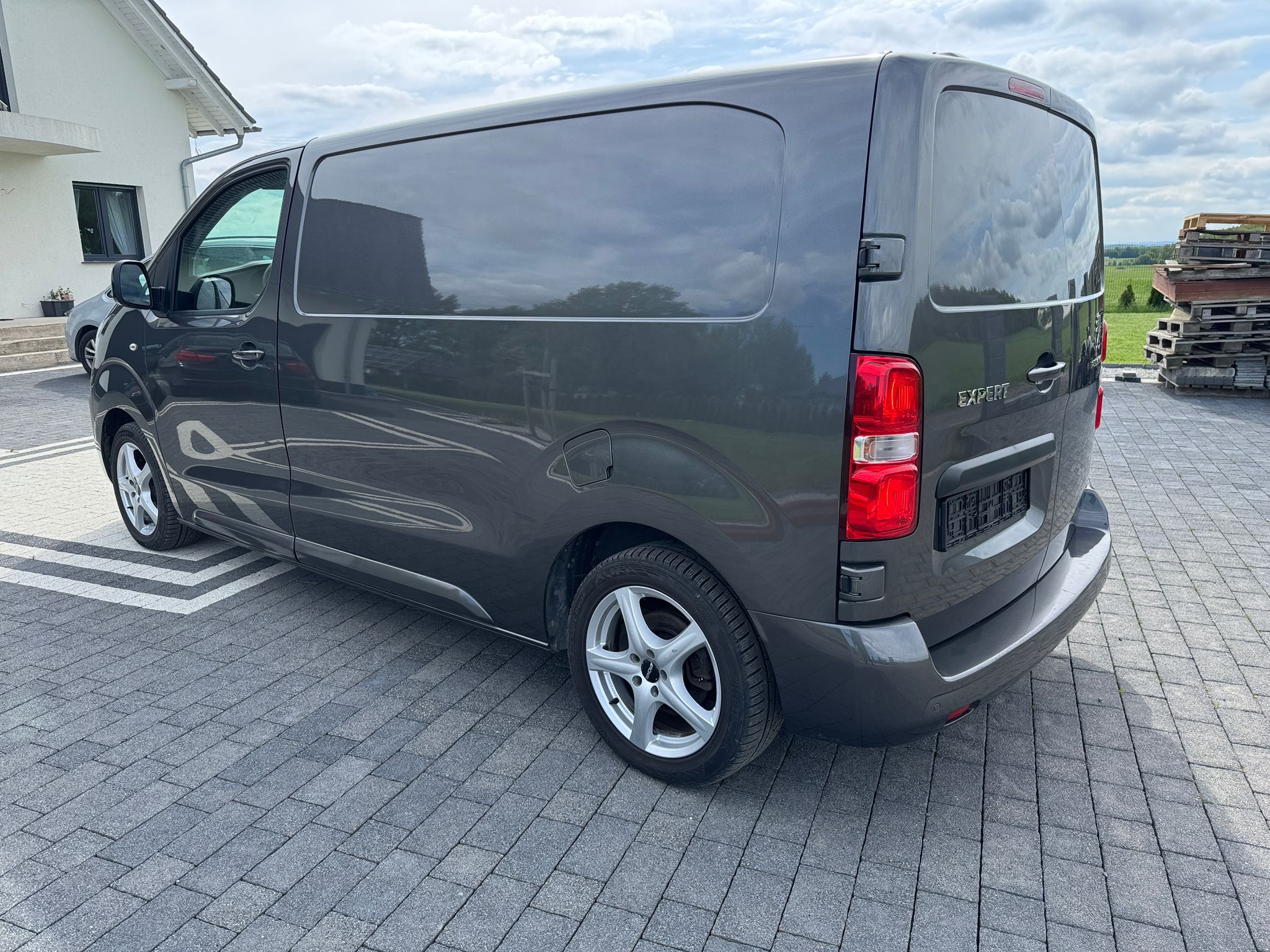 mauto PEUGEOT Expert 150KM