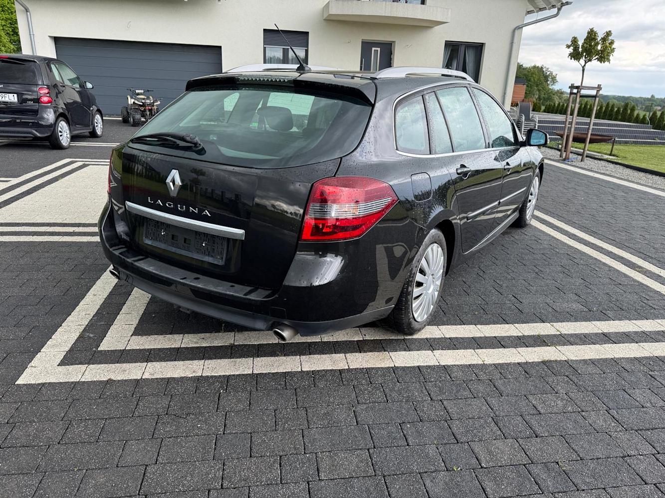 mauto RENAULT LAGUNA III 150KM