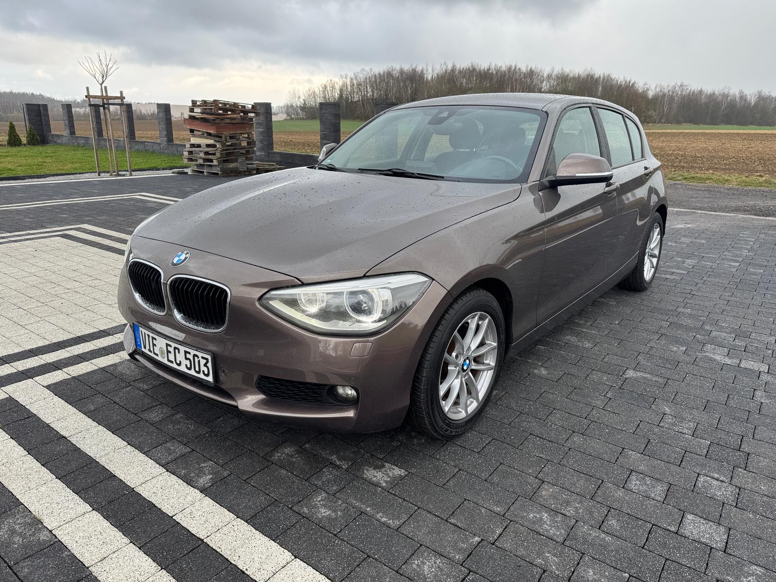 mauto BMW 116D 116D Brąz 2013 116KM