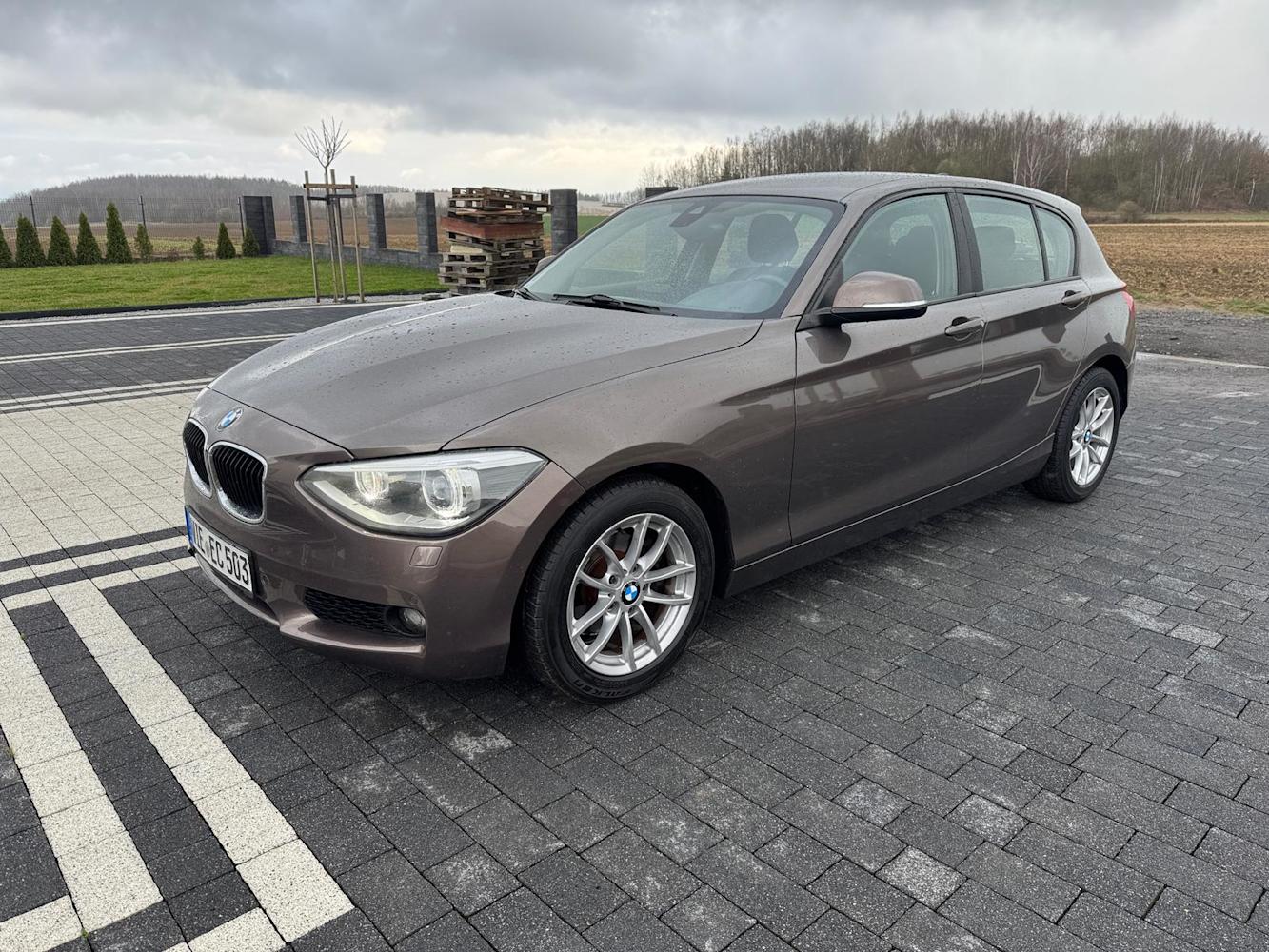 mauto BMW 116D 116D Brąz 2013 116KM