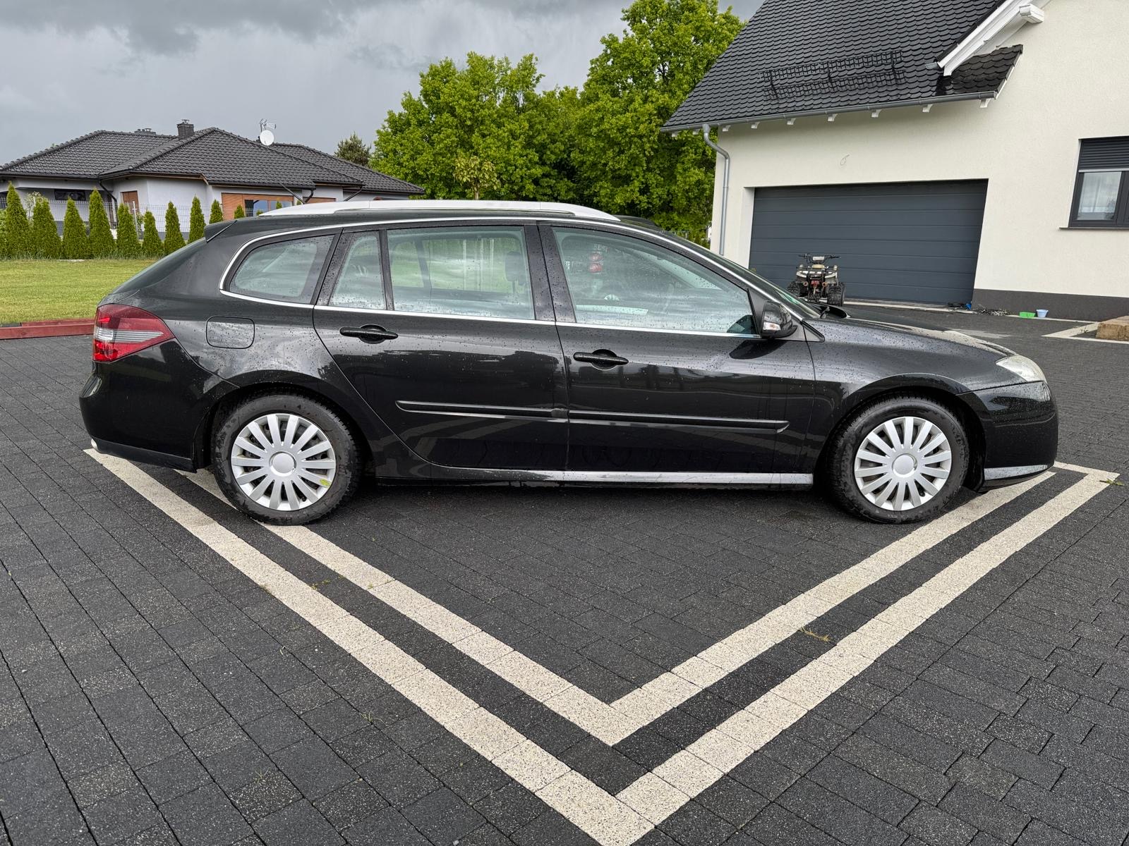 mauto RENAULT LAGUNA III 150KM