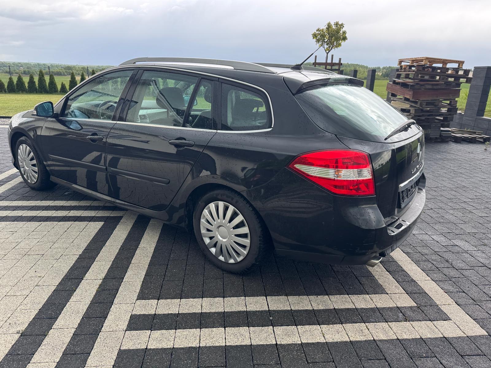 mauto RENAULT LAGUNA III 150KM