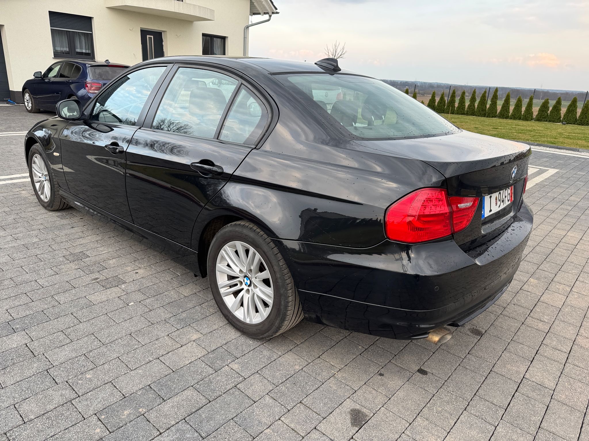 mauto BMW 318D sedan 280TKM 143KM
