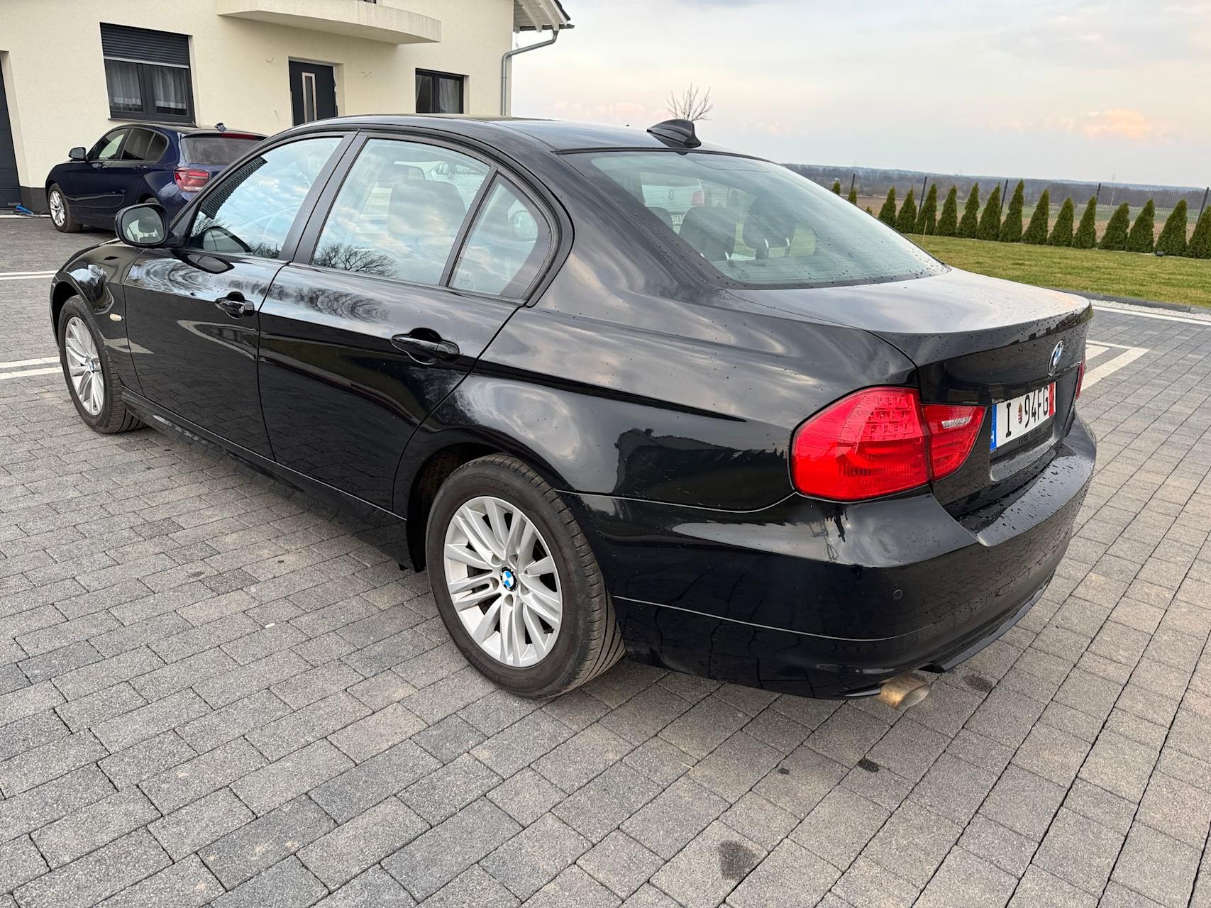 mauto BMW 318D sedan 280TKM 143KM