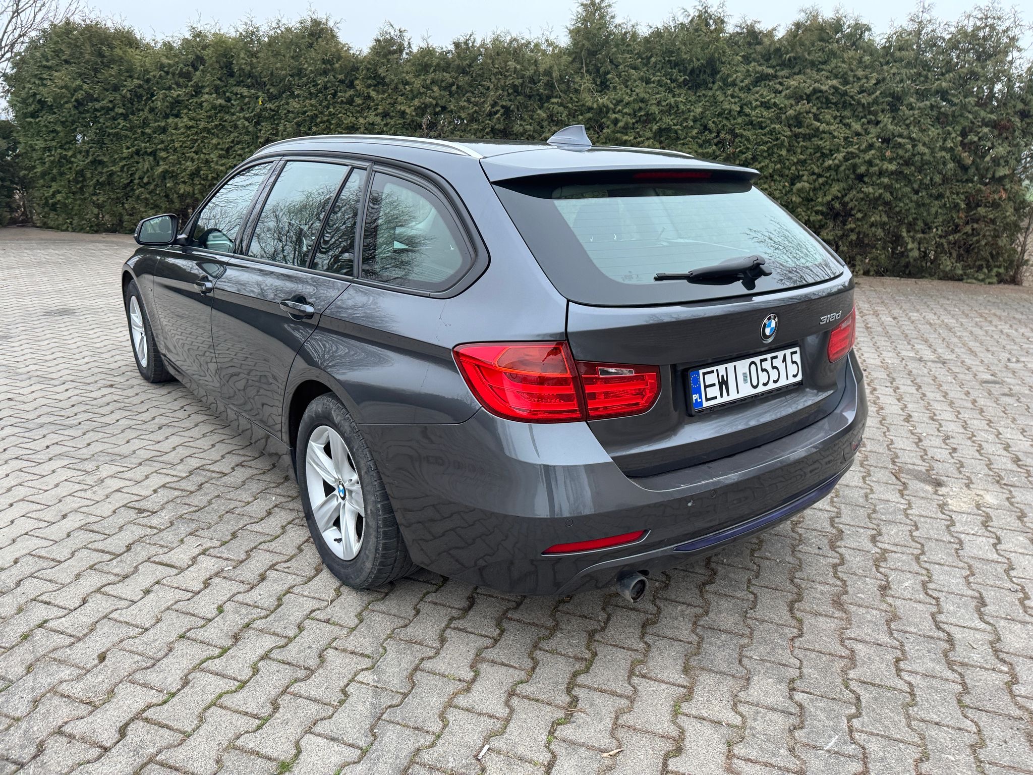 mauto BMW 318 Touring Sport-Line 143KM