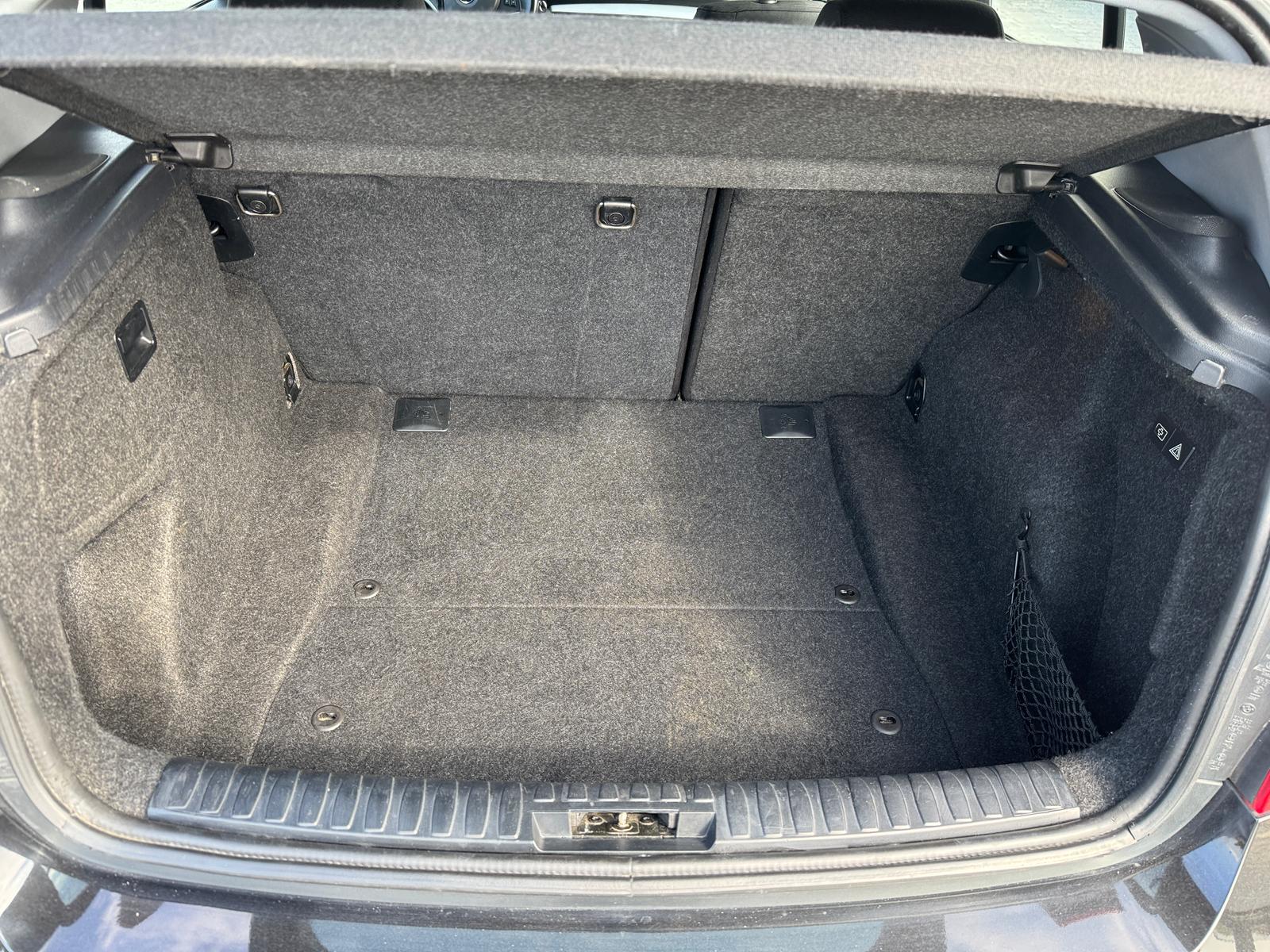 mauto BMW  118D 143KM