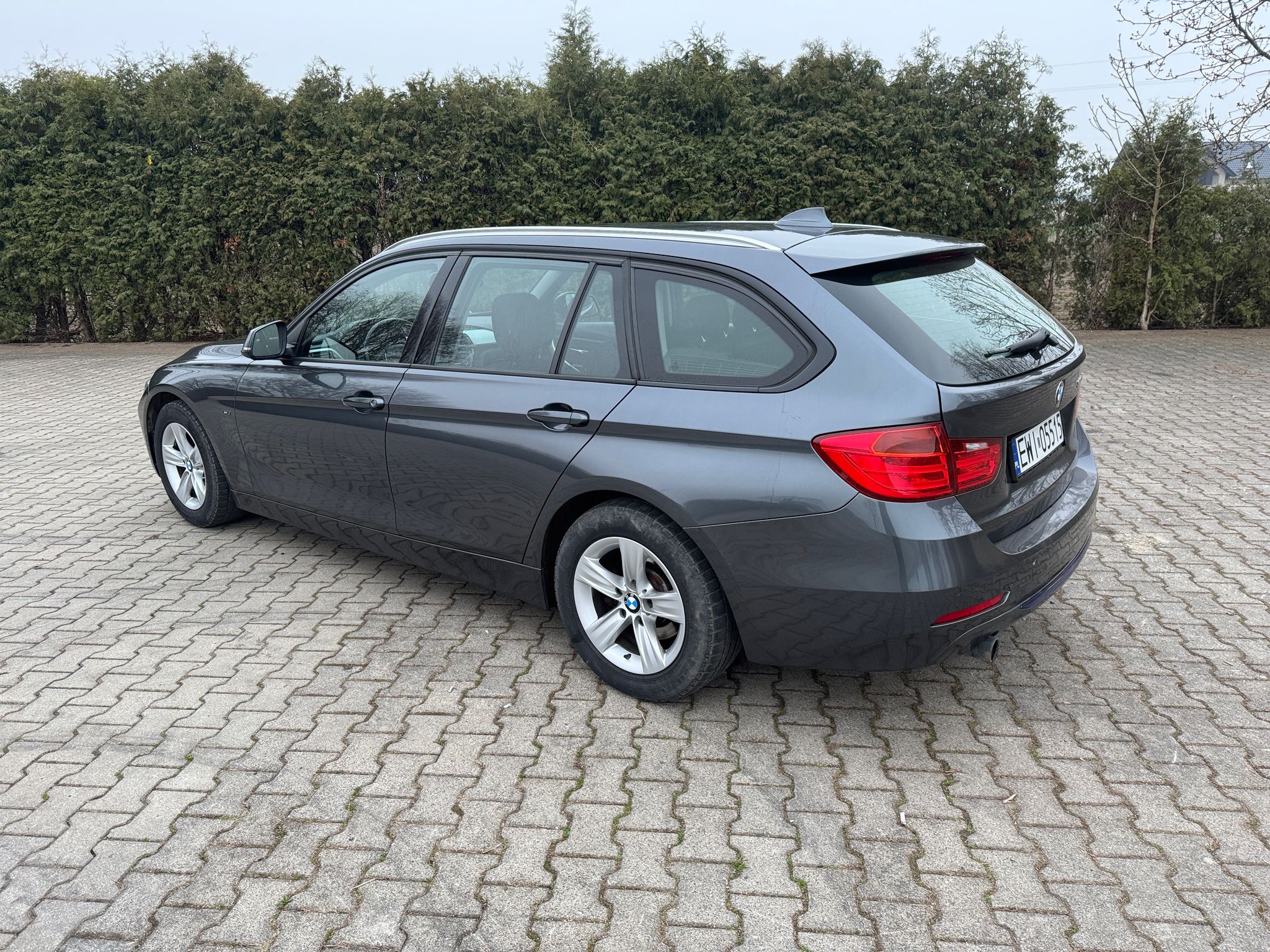 mauto BMW 318 Touring Sport-Line 143KM
