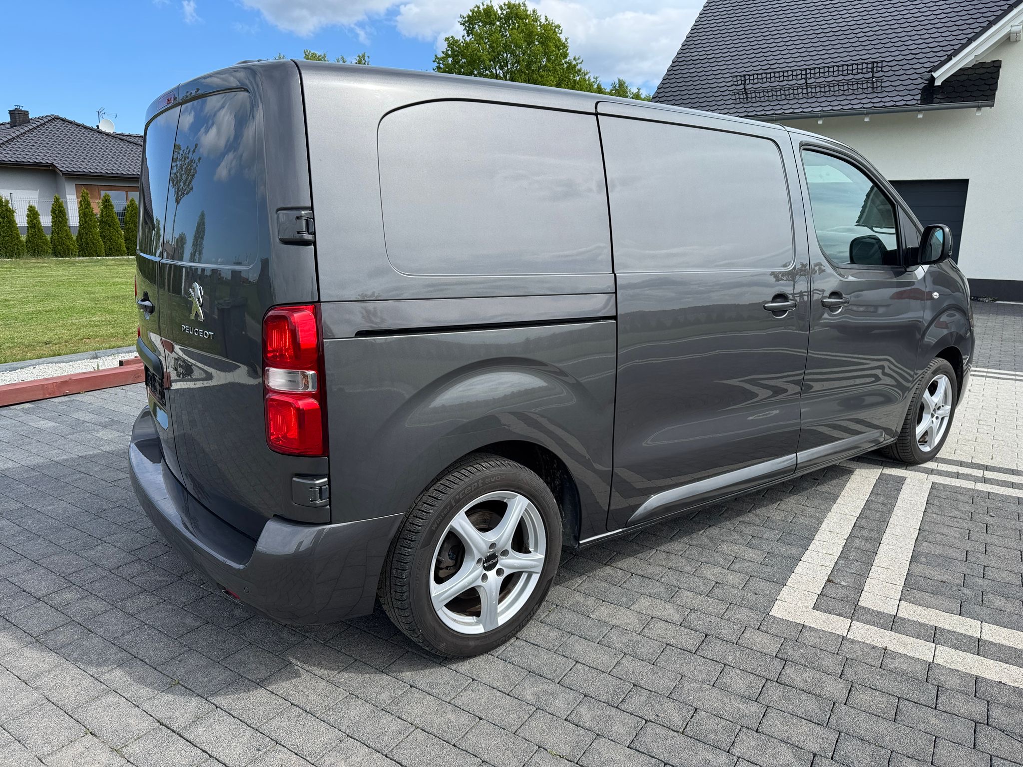 mauto PEUGEOT Expert 150KM