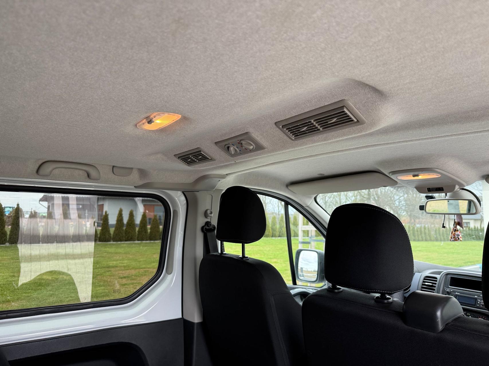 mauto Opel VIVARO 9 osób 2x klima ! 95KM